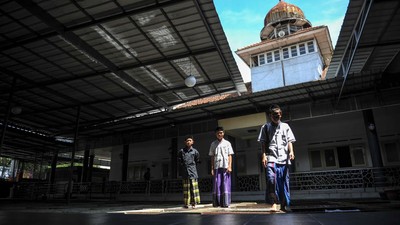 Menengok Kegiatan Santri di Pesantren Tertua Jawa Barat