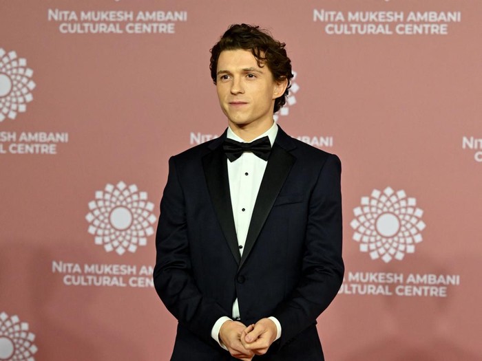 In this picture taken on April 1, 2023, Hollywood actor Tom Holland poses for pictures during the inauguration of the Nita Mukesh Ambani Cultural Centre (NMACC) at the Jio World Centre (JWC) in Mumbai. (Photo by SUJIT JAISWAL / AFP) (Photo by SUJIT JAISWAL/AFP via Getty Images)