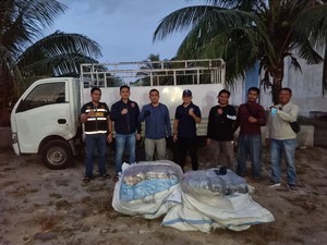 Truk Bermuatan 22 Bal Pakaian Bekas Ditangkap di Tanjungbalai
