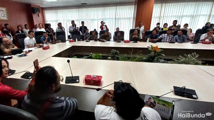 RDP DPRD Medan dengan para pedagang monza. (Istimewa)