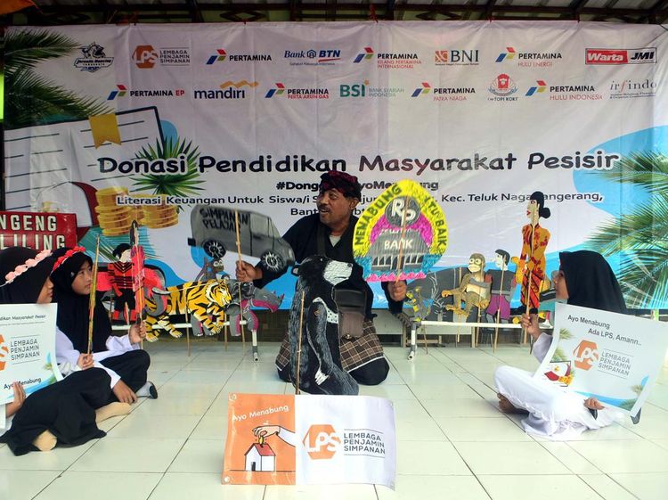 Siswa SD Belajar Perbankan Lewat Dongeng