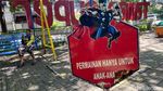 Ngabuburit Sambil Berswafoto dengan Superhero di Taman Tematik Bandung
