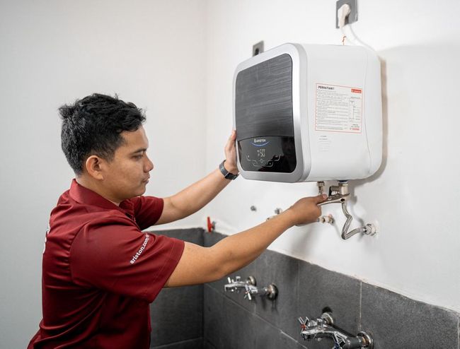 Tips Merawat Pemanas Air agar Tetap Awet dan Tahan Lama