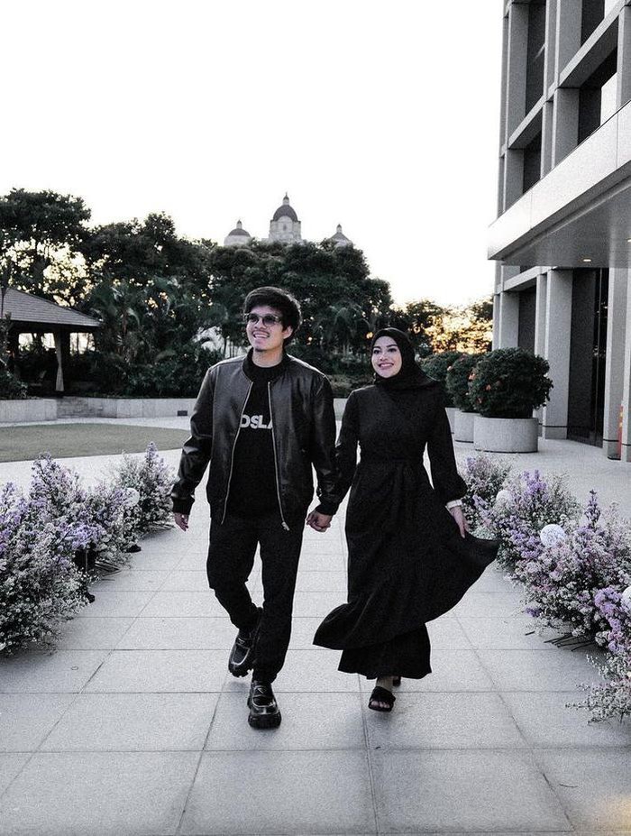Atta Halilintar dan Aurel merayakan ulang tahun ke-2 pernikahan.