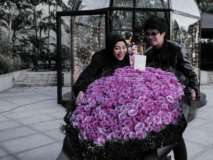Anniversary ke-2 Aurel Hermansyah dan Atta Halilintar
