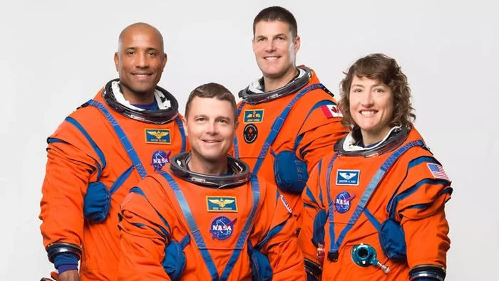 Empat astronaut yang akan terbang ke Bulan dalam misi Artemis 2