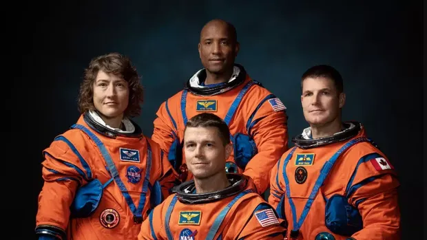 Awak Misi NASA ke Bulan (foto sumber : BBC)