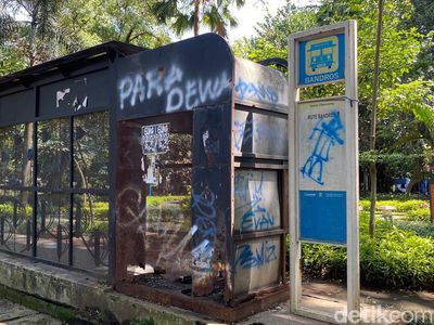 Ulah Tangan Jahil Rusak Fasilitas Taman Cibeunying Kota Bandung