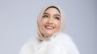 Intan Nuraini mengaku tak pernah bandel sejak dulu saat puasa. Ia selalu bilang ke orang tua ketika kecil kalau tidak kuat ketika melakukan ibadah tersebut. (Foto: dok Instagram)