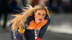 Liburannya Jutta Leerdam, Atlet Seluncur Es Tercantik Dunia