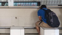 Salah satu inovasi menarik di masjid ini adalah adanya tempat wudhu duduk. Ini dibuat karena masjid ini berdekatan dengan Rumah Sakit Cikini, sehingga mengakomodasi kebutuhan pasien yang sedang tidak sehat dan rentan untuk tetap dapat berwudhu. Foto: Weka Kanaka/detikcom