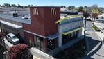 Siap-siap, McDonalds Kirim Sinyal Mau PHK Pegawainya