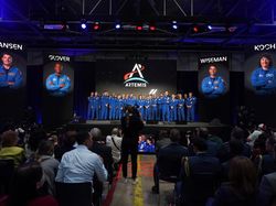 Astronaut Perempuan dan Kulit Hitam untuk Misi NASA ke Bulan