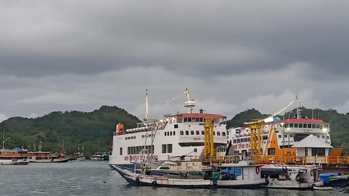 Panitia KTT ASEAN meminta suara klakson kapal di Pelabuhan Labuan Bajo dikecilkan pada saat gelaran KTT ASEAN pada 9-11 Mei 2023.