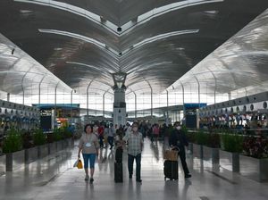 507 Ribu Penumpang Diprediksi Lewat Kualanamu saat Lebaran 2025