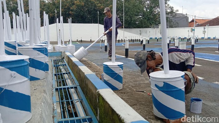Proses pembuatan tolo-tolo di Indramayu