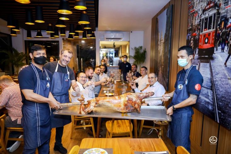 5 Restoran Turki Untuk Pilihan Bukber Bernuansa Timur Tengah