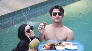 Tampil Harmonis, Rizky Billar dan Lesty Kejora Mesra Sarapan Bersama