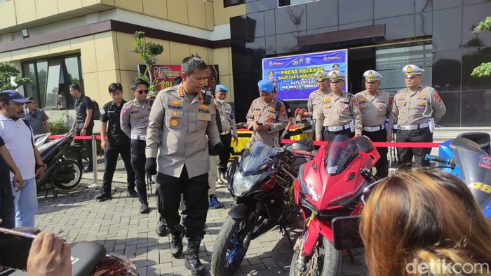 Sebanyak 120 motor terjaring razia balap liar di Sidoarjo