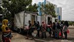 Senangnya Emak-emak Dapat Pangan Bersubsidi