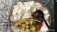 Menu santap makan yang sederhana tapi nikmat