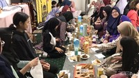 Suasana terasa hangat dan akrab penuh jalinan persaudaraan diaspora Utrecht