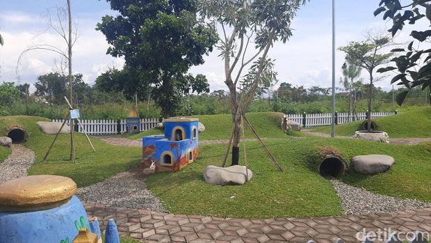 Tepi Kota Healing Bandung.