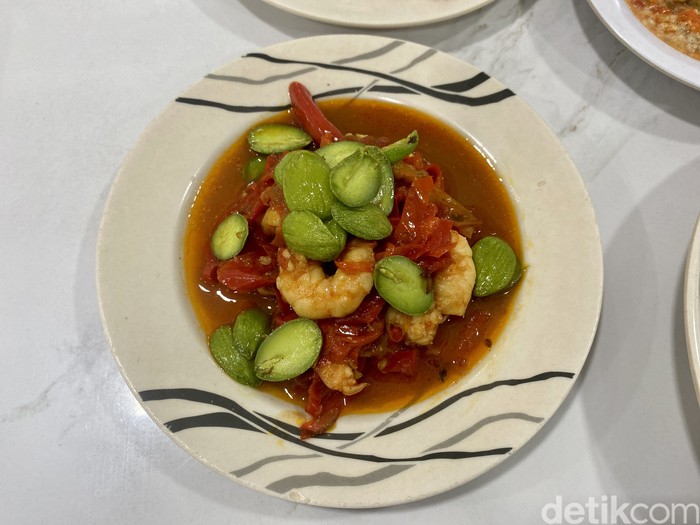Ayam Goreng Buni Ayam Goreng Buni