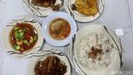 Gurih Sedap Ayam Goreng Bumbu Ketumbar yang Kondang 65 Tahun
