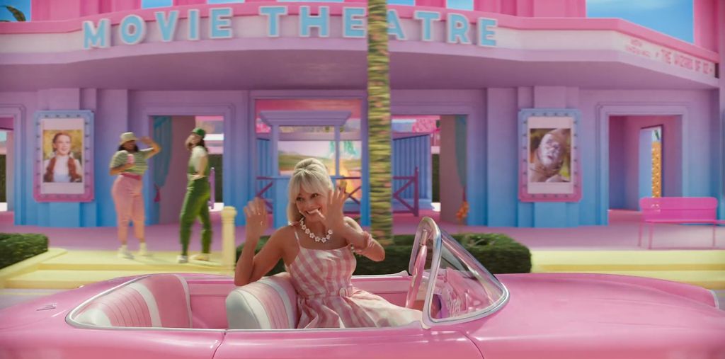 Adegan dalam teaser trailer 2 film Barbie arahan Greta Gerwig.