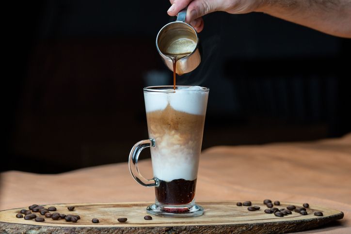 Beda Macchiato dan Cappuccino yang Sama-sama Punya Lapisan Susu