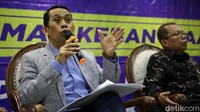 Kamrussamad menekankan skandal 349 T yang menyeret kementerian keuangan harus berakhir untuk kepentingan bangsa dan negara. Ia menambahkan akhir dari skandal tersebut juga harus mendukung perbaikan tata kelola pemerintah.
