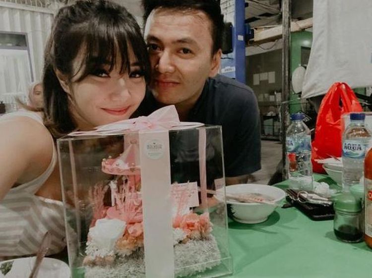 Gisel dan Wijin Diisukan Balikan, Intip Kenangan Manis Kulineran Mereka Dulu