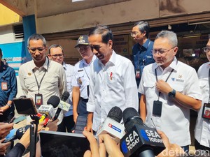 Jokowi Cek Harga Pangan di Pasar Jakarta: Banyak yang Turun