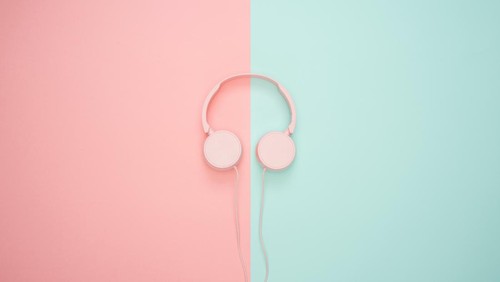 Ilustrasi lirik dan chord lagu.