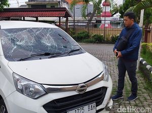 Sederet Fakta Mobil Sekeluarga Pelaku Pencurian Gresik Tertangkap-Dirusak Massa