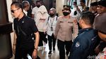 Momen AG Tiba di PN Jaksel untuk Jalani Sidang Tuntutan Penganiayaan David