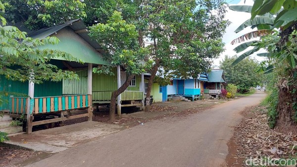 Potret Perkampungan Jemaah Berambut Pirang An-Nadzir di Gowa