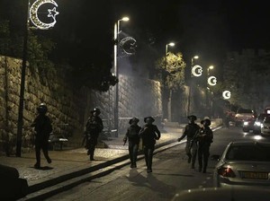 Panas! Bentrokan Terjadi di Masjid Al-Aqsa, Hamas Geram