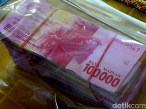 Polisi Amankan Upal Slamet Dukun Banjarnegara, Bertulis Uang Mainan