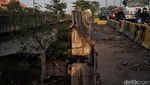 Roboh Berbulan-bulan, Pagar Beton Jembatan Marunda Belum Diperbaiki