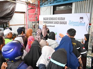 Relawan Sandiaga Uno Gelar Bazar Sembako Murah buat Masyarakat Kalsel