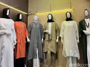 Berburu Baju Lebaran di Pasar Tanah Abang & Thamrin City, Tunik Ini Jadi Tren