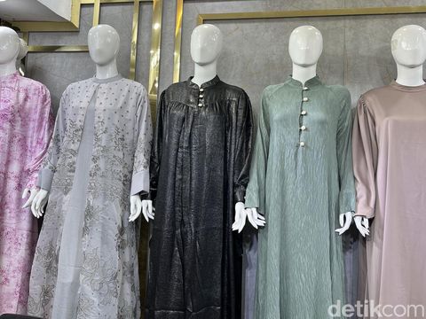 Tren hijab di Thamrin City tahun 2023.