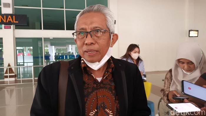 Wakil Ketua MWA UNS Hasan Fauzi.