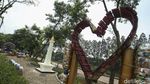Wow! Ada Monas Mini di BKT Jaktim