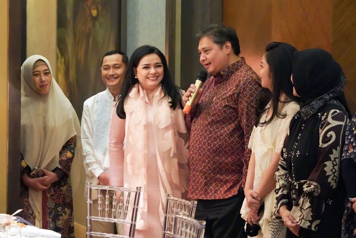 Airlangga di RSDC Wisma Atlet