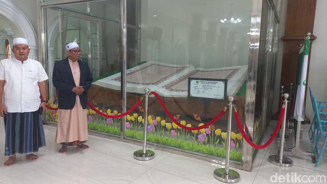 Melihat Masjid Agung Lamongan yang Diklaim Tertua di Kota Soto