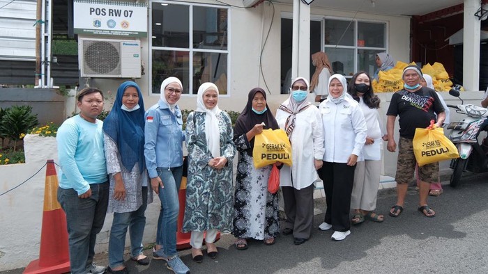 Bantuan sosial dari Gerak BS