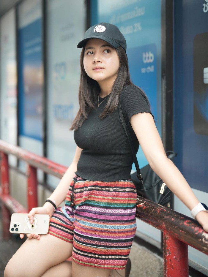 Bulan Sutena